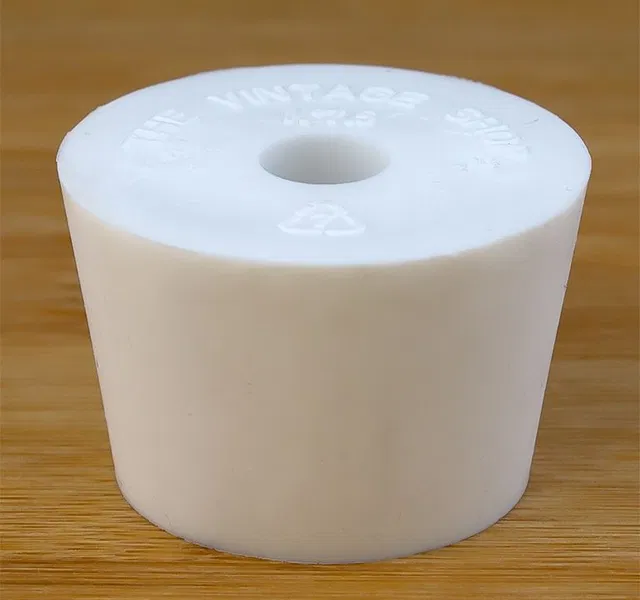 #7.5 Rubber Stopper, bored