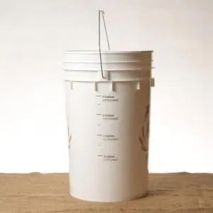 6.5 Gallon Fermenting Bucket with Lid