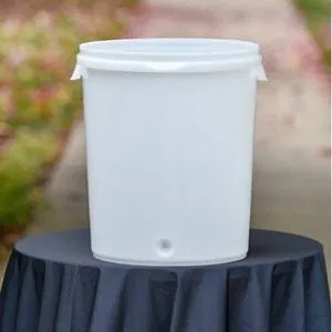7.9 gallon (30L) Bottling Bucket